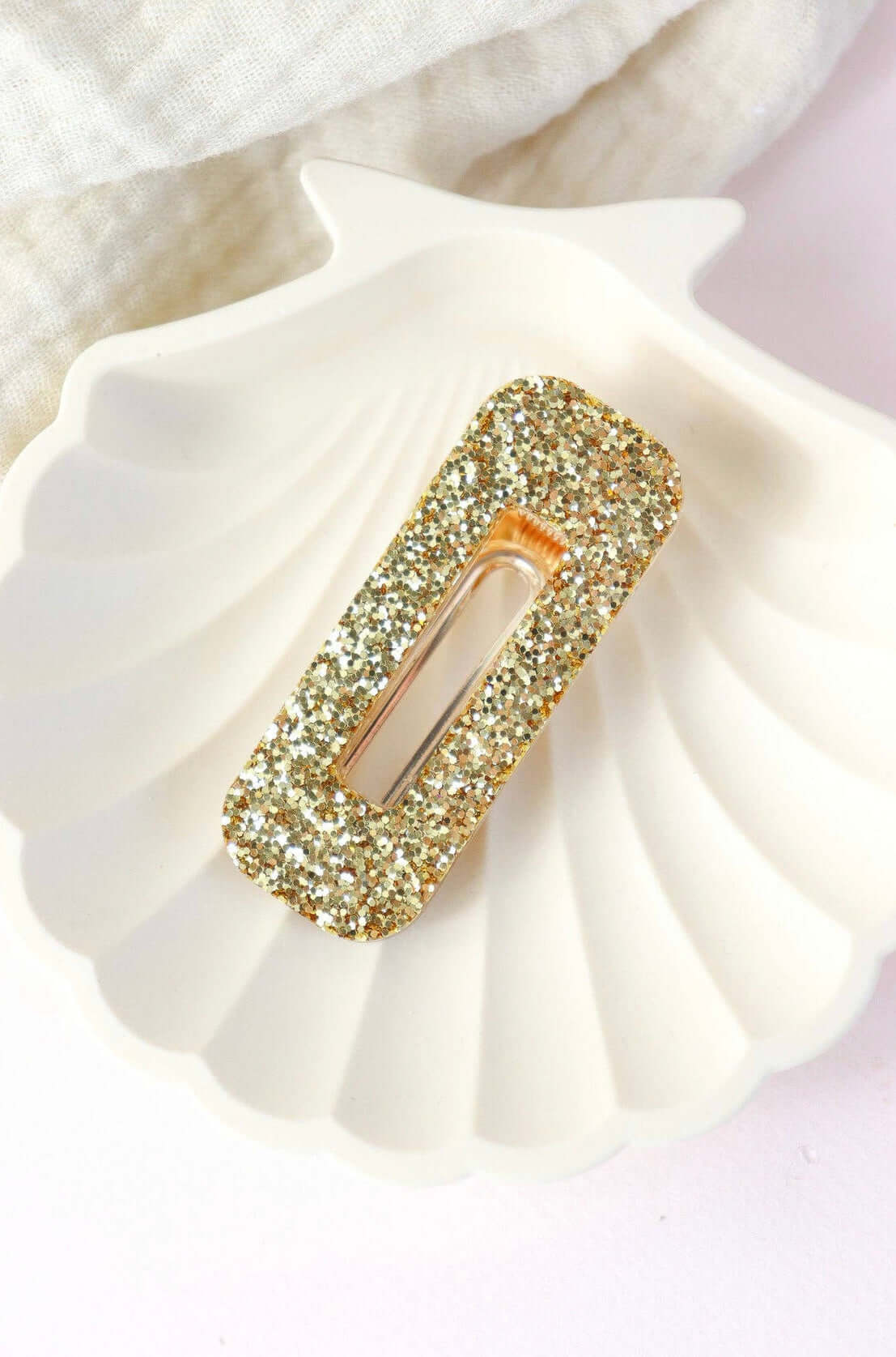 Barrette cheveux en résine à paillettes dorées - Autours Madame