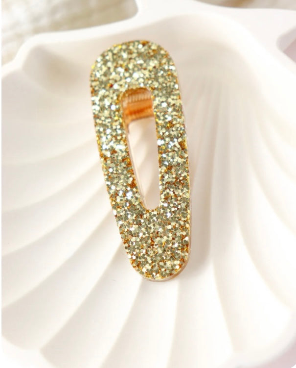 Barrette triangle en résine à paillettes dorées - Autours Madame