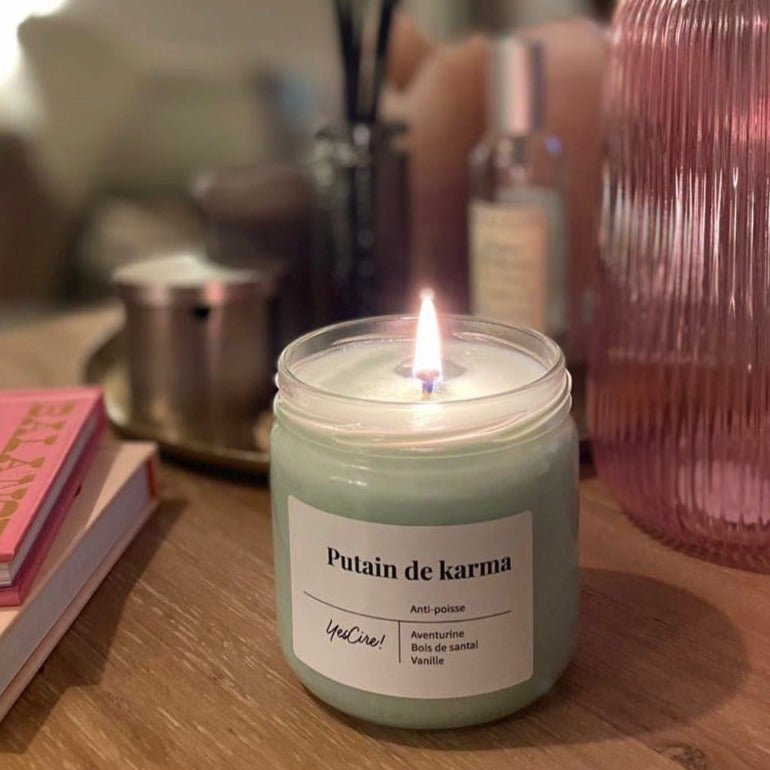 Bougie lithothérapie - Putain de karma | Aventurine "anti-poisse" - Autours Madame